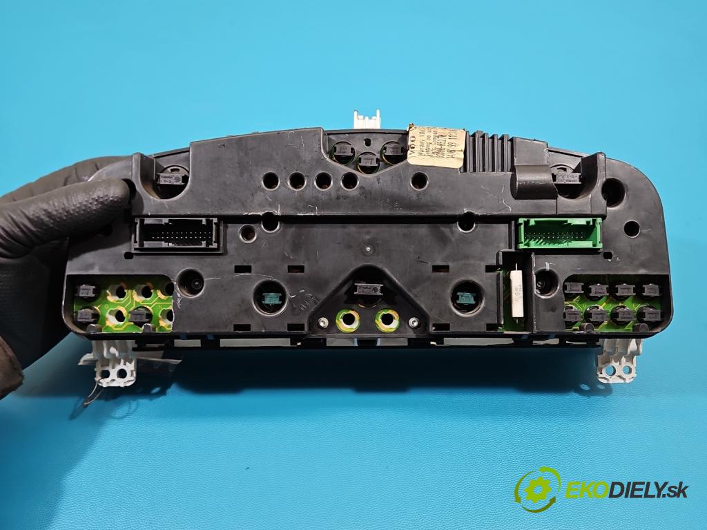 Toyota Avensis I T22 1997-2003 2.0 16V 124hp manual 91 kW 1998 cm3 4- prístrojovka/ budíky 83800-05270 (Prístrojová doska)