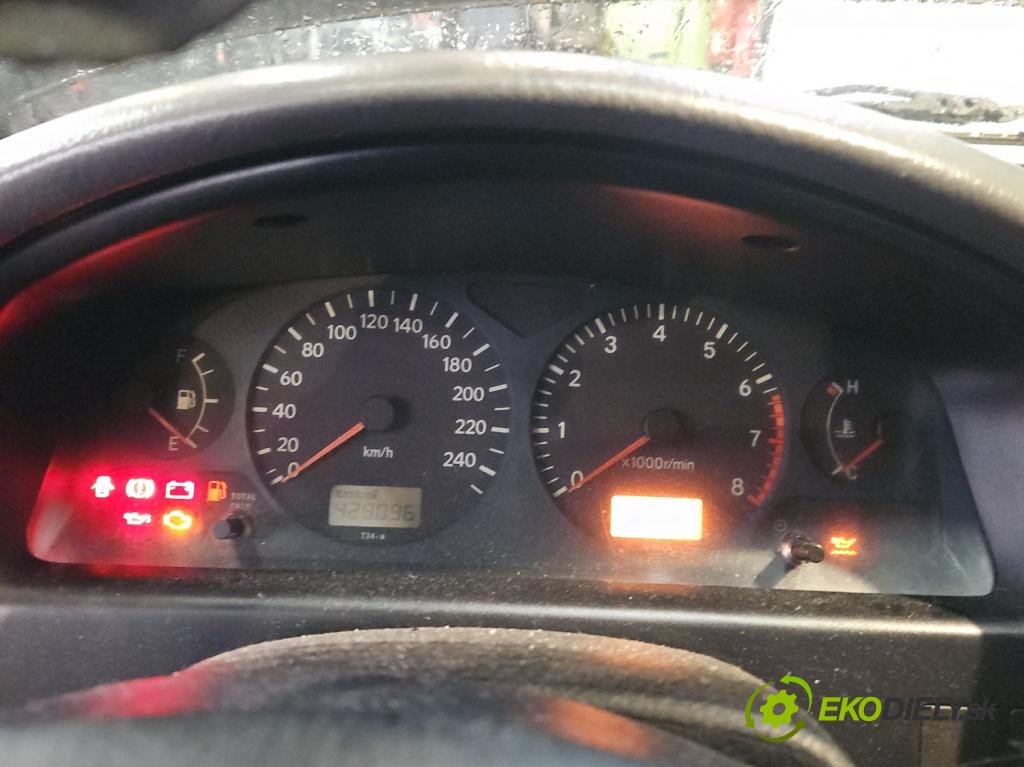 Toyota Avensis I T22 1997-2003 2.0 16V 124hp manual 91 kW 1998 cm3 4- prístrojovka/ budíky 83800-05270 (Prístrojová doska)