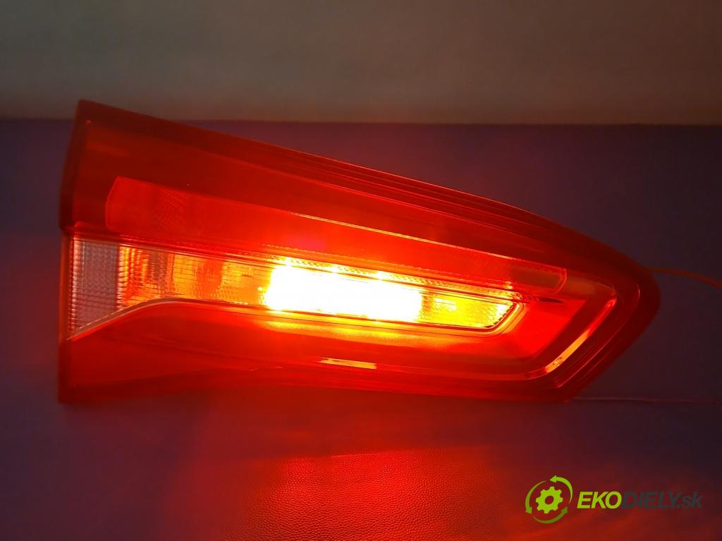 Ford Focus Mk4 2018- 1.5 TDCI 120 HP automatic 88 kW 1499 cm3 5- svetlo / reflektor zadné ľavé JX7B-13A603-EC (Kľučka dverí ostatné)