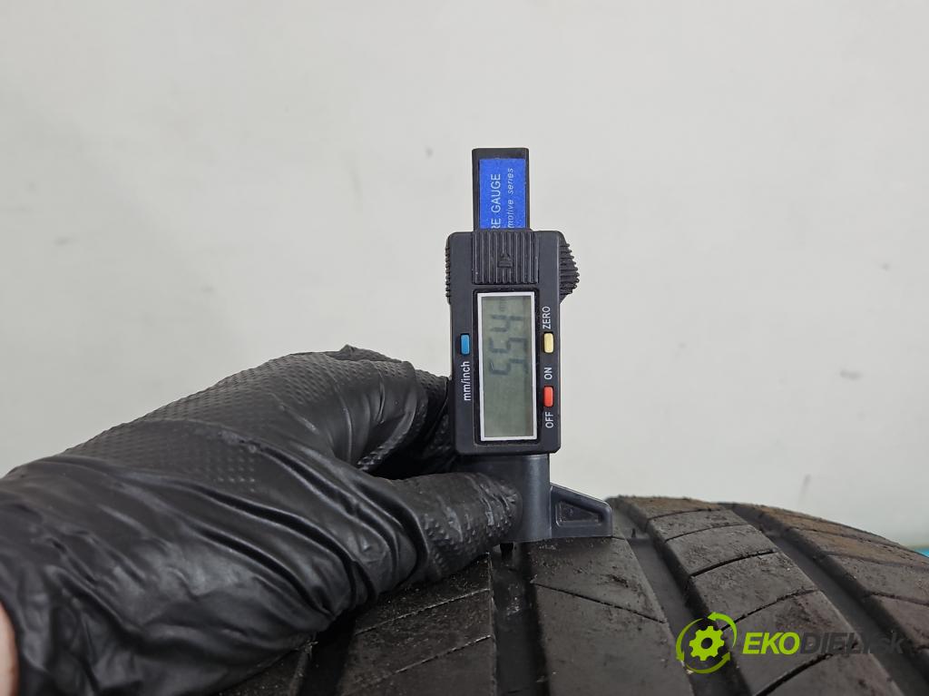 Ford Freestyle 3.0 V6 203KM automatic 149 kW 2967 cm3 5- pneumatika letné 4 kusy komplet