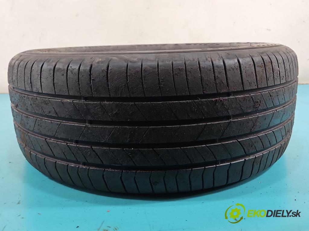 Ford Freestyle 3.0 V6 203KM automatic 149 kW 2967 cm3 5- pneumatika letné 4 kusy komplet