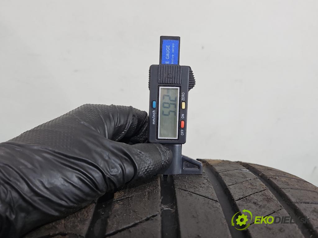 Ford Freestyle 3.0 V6 203KM automatic 149 kW 2967 cm3 5- pneumatika letné 4 kusy komplet