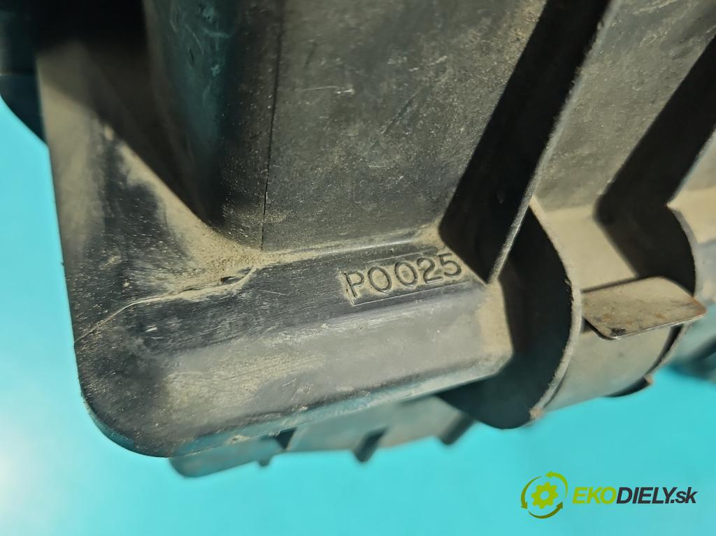 Rover 25 1.4 16v 84KM manual 62 kW 1396 cm3 5- obal filtra vzduchu  (Obal vzduchového filtra)