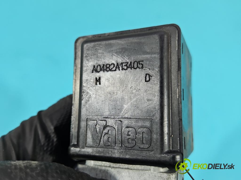 Renault Scenic II 2003-2009 1.9 dci 120 HP manual 88 kW 1870 cm3 5- Blokáda: řízení: 8200033233 (Riadenie ostatné)