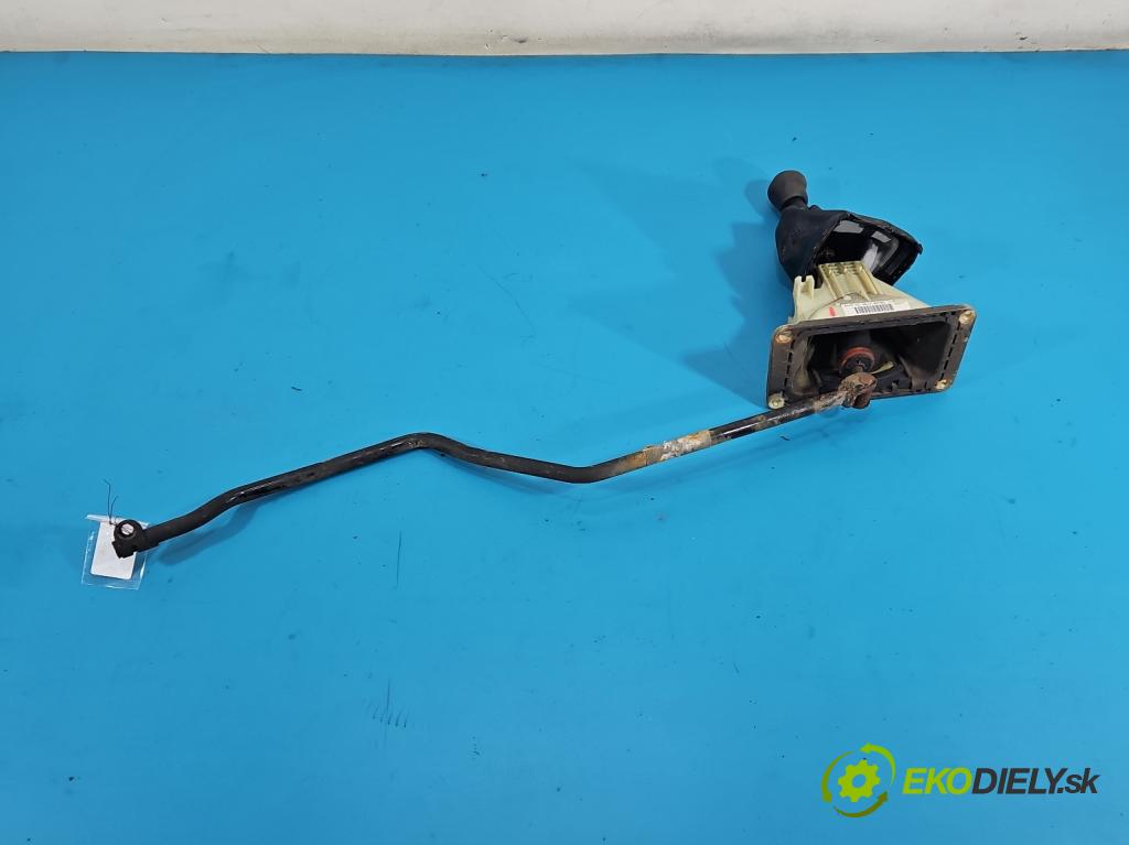 Renault Kangoo I 1998-2008 1.5 DCI 57 HP manual 42 kW 1461 cm3 5- Páka: Změny: stupeň,rýchlosť 8200154006B (Rýchlostná páka (kulisa))