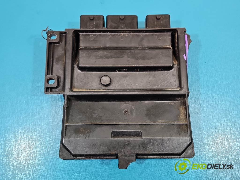 Renault Kangoo I 1998-2008 1.5 DCI 57 HP manual 42 kW 1461 cm3 5- riadiaca jednotka motora 8200303626