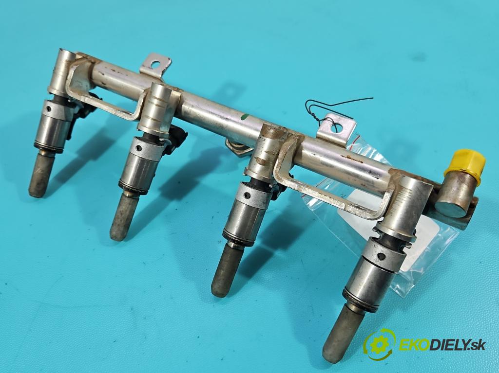 Peugeot 3008 II 2016-2023 1.6 T 300 HP automatic 221 kW 1598 cm3 5- vstrek 9818760580 (Vstrekovač paliva)