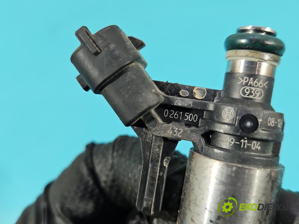 Peugeot 3008 II 2016-2023 1.6 T 300 HP automatic 221 kW 1598 cm3 5- vstrek 9818760580 (Vstrekovač paliva)