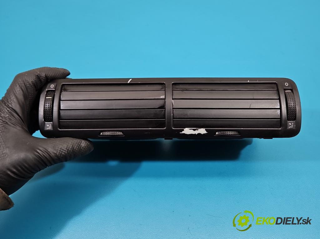 Vw Passat B5 1995-2005 1.9 tdi 131 HP manual 96 kW 1896 cm3 5- Mřížka: kúrenia stredová 3B0819728D (Mriežka kúrenia (fukár))