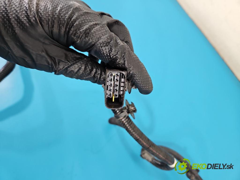 Peugeot 3008 II 2016-2023 1.6 T 300 hp automatic 221 kW 1598 cm3 5- Balíček: 1