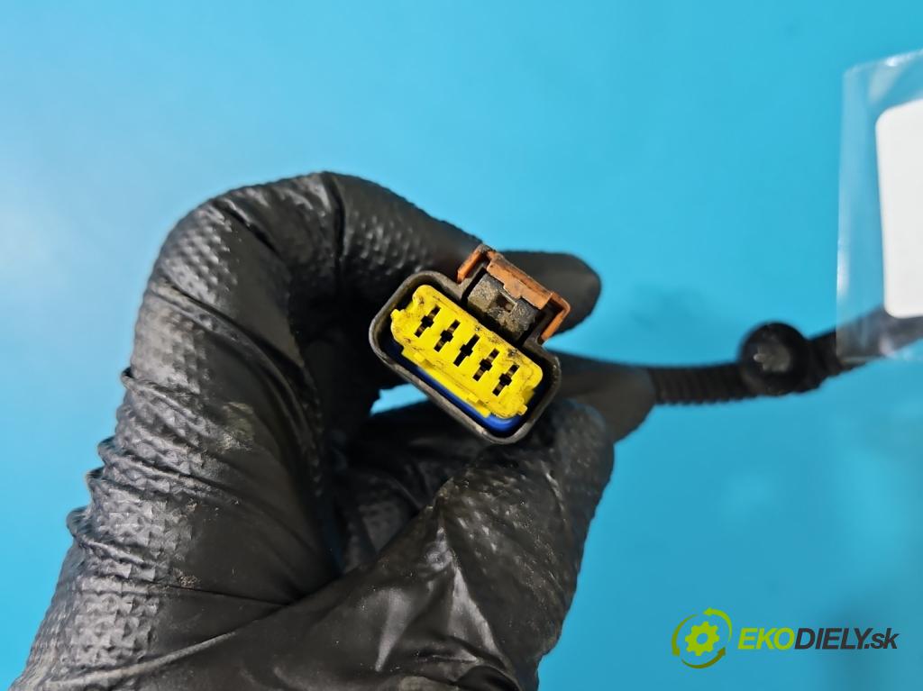 Peugeot 3008 II 2016-2023 1.6 T 300 hp automatic 221 kW 1598 cm3 5- Balíček: 1