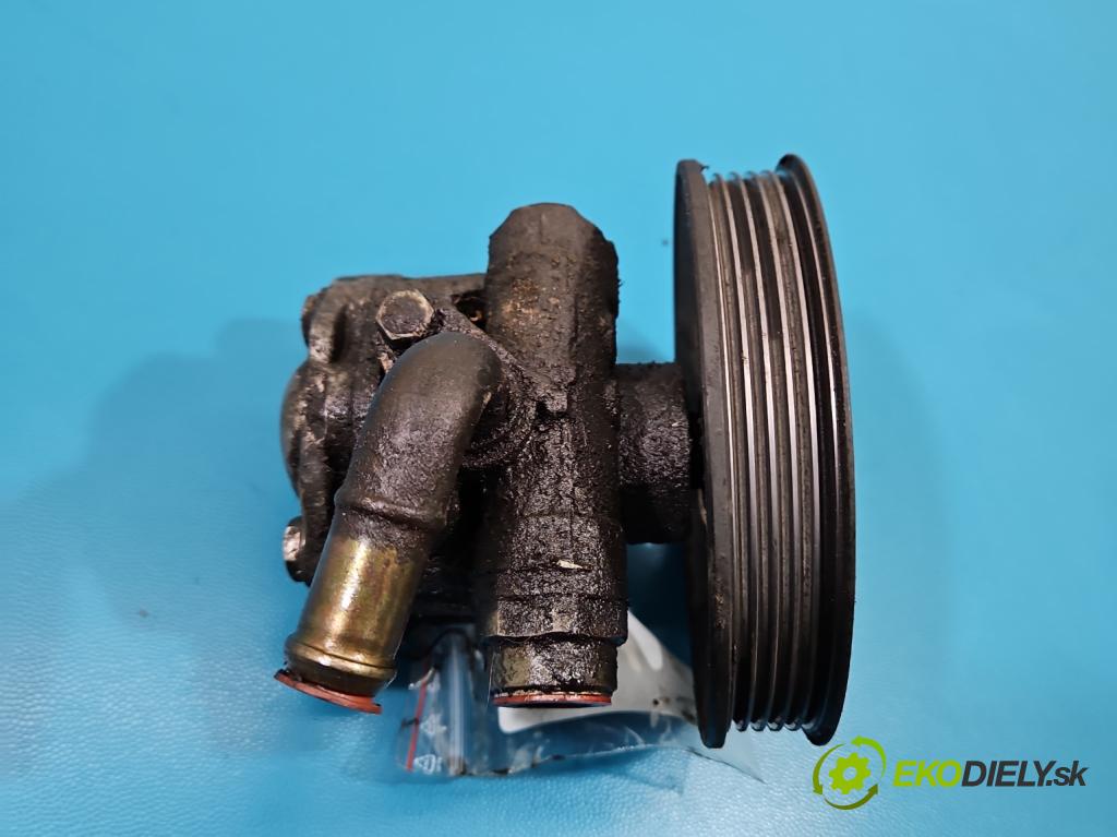 Audi A4 B5 1994-2001 1.6 8v 101 HP manual 74 kW 1595 cm3 4- čerpadlo posilovač 8D0145156L (Servočerpadlo)