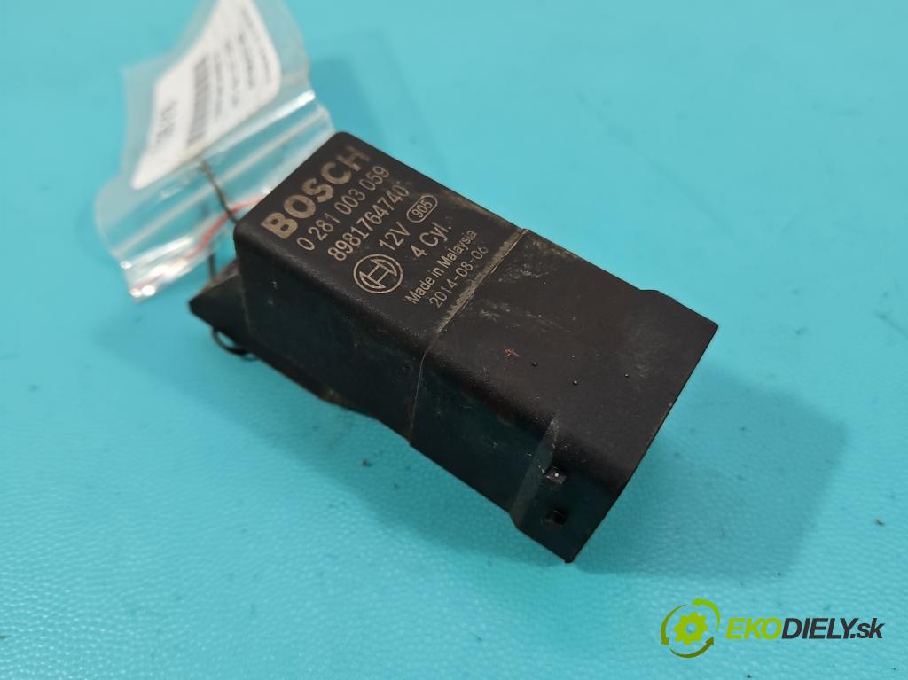 Isuzu D-Max II 2011-2019 2.5d 163 HP manual 120 kW 2499 cm3 2- Relé: svíčky: zařicích: 0281003059 (Relé)