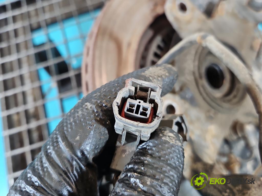 Isuzu D-Max II 2011-2019 2.5d 163 hp manual 120 kW 2499 cm3 2- náboj pravé  (Náboj kola)