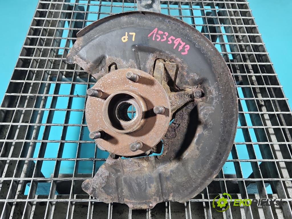 Ford Kuga Mk1 2008-2013 2.0 tdci 136hp manual 100 kW 1997 cm3 5- náboj levé  (Náboj kola)