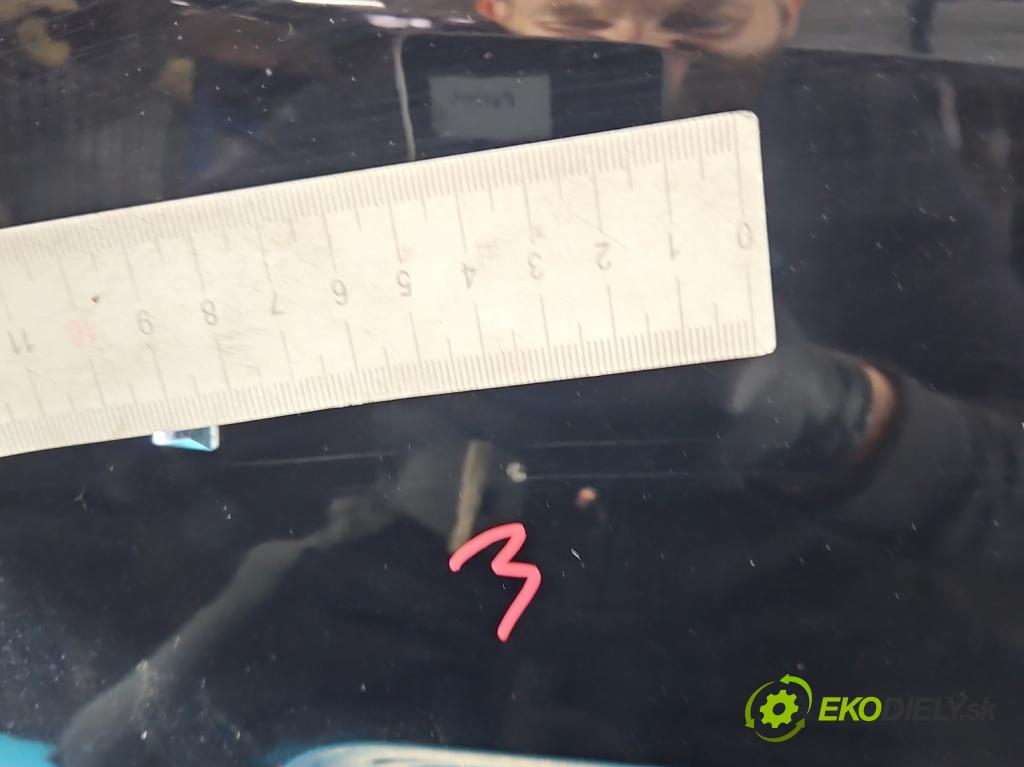 Mercedes ML W164 2005-2011 3.0 cdi 224 hp automatic 165 kW 2987 cm3 5- zadní kufrové dveře  (Zadní kapota (kufr))