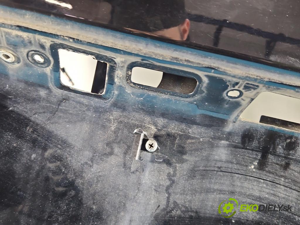 Mercedes ML W164 2005-2011 3.0 cdi 224 hp automatic 165 kW 2987 cm3 5- zadní kufrové dveře  (Zadní kapota (kufr))