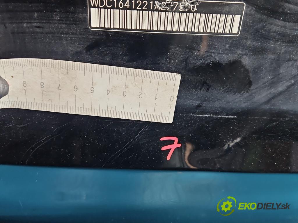 Mercedes ML W164 2005-2011 3.0 cdi 224 hp automatic 165 kW 2987 cm3 5- zadní kufrové dveře  (Zadní kapota (kufr))