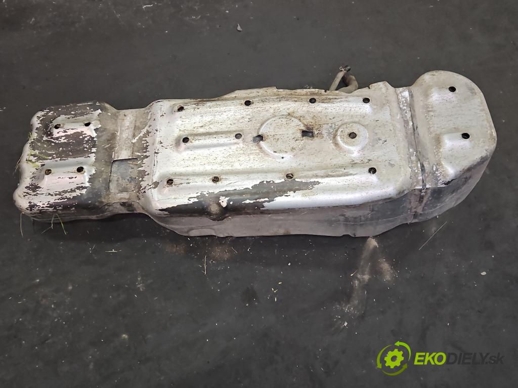 Isuzu D-Max II 2011-2019 2.5d 163 HP manual 120 kW 2499 cm3 2- Nádrž: palivo  (Palivová nádrž)