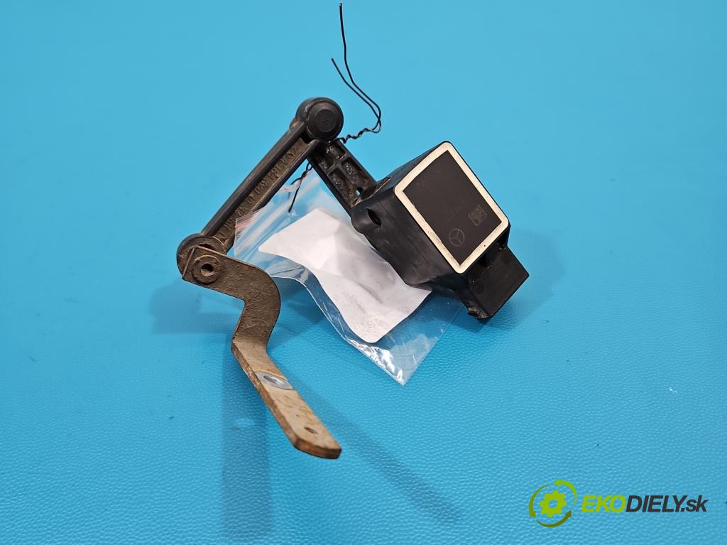 Mercedes ML W164 2005-2011 3.0 cdi 224hp automatic 165 kW 2987 cm3 5- snímač nastavenia xenon A0105427717 (Snímač)