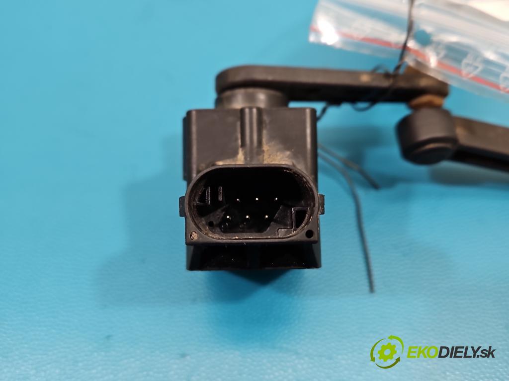 Mercedes ML W164 2005-2011 3.0 cdi 224hp automatic 165 kW 2987 cm3 5- snímač nastavenia xenon A0105427717 (Snímač)