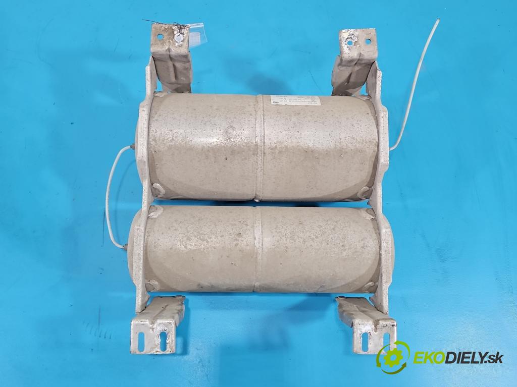 Mercedes ML W164 2005-2011 3.0 cdi 224hp automatic 165 kW 2987 cm3 5- Nádrž: vzduchu A1643200115 (Obal vzduchového filtra)