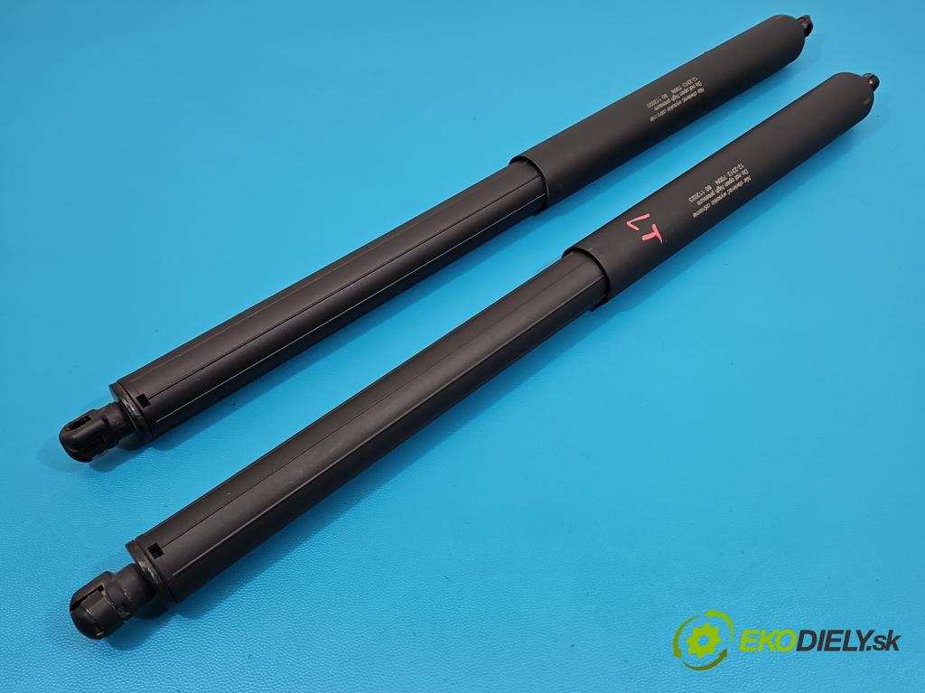 Mercedes ML W164 2005-2011 3.0 cdi 224 hp automatic 165 kW 2987 cm3 5- kufrových dveří komplet 