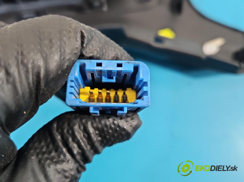 Peugeot Partner II 2008-2018 1.6 hdi 90 hp manual 66.2 kW 1560 cm3 5- Polštář: vzduch: spolujezdce 96809223DJ (Airbag)