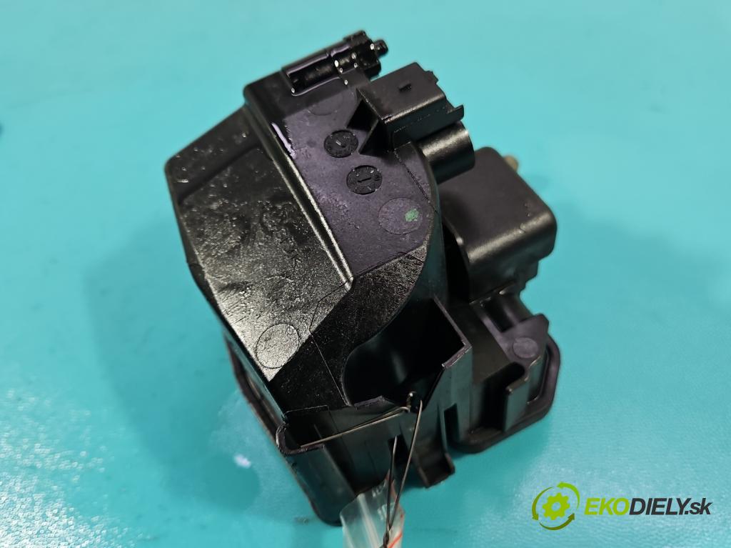 Peugeot Partner II 2008-2018 1.6 hdi 90 hp manual 66.2 kW 1560 cm3 5- obal filtra paliva 9305-108C