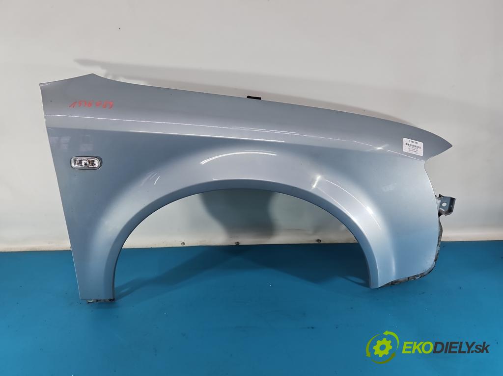 Audi A4 B6 2000-2004 2.0 20v 131 HP manual 96 kW 1984 cm3 4- blatník predné pravý  (Kľučka dverí ostatné)