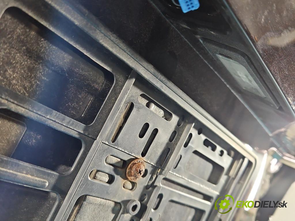 Bmw X5 F15 2013-2018 3.0d 258 hp automatic 190 kW 2993 cm3 5- zadní kufrové dveře  (Zadní kapota (kufr))