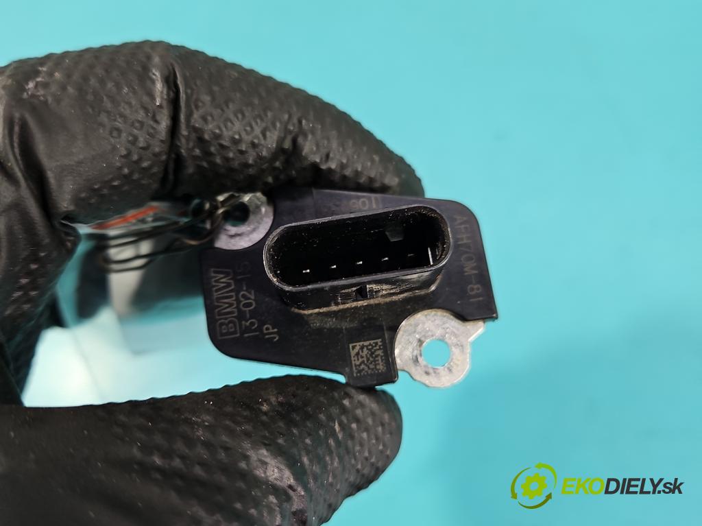 Bmw X5 F15 2013-2018 3.0d 258 HP automatic 190 kW 2993 cm3 5- průtokoměr: AFH70M-81 (Váha vzduchu)