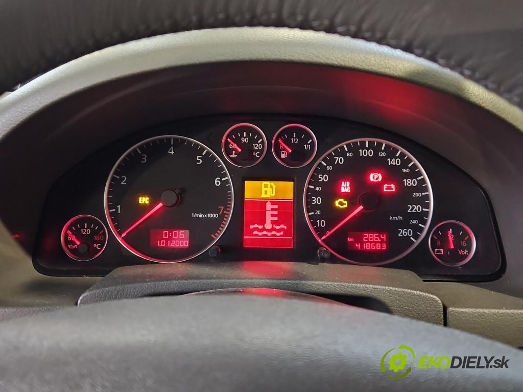 Audi A6 C5 1997-2004 2.4 v6 170 HP manual 125 kW 2393 cm3 4- prístrojovka/ budíky 4B0920933J (Prístrojová doska)