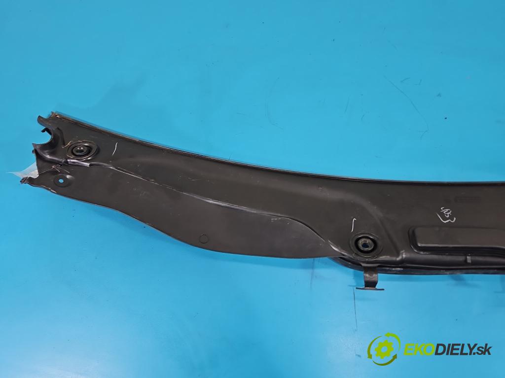 Mercedes ML W164 2005-2011 3.0 cdi 224hp automatic 165 kW 2987 cm3 5- torpédo 1648300228 (Torpédo (plast pod čelným sklom))