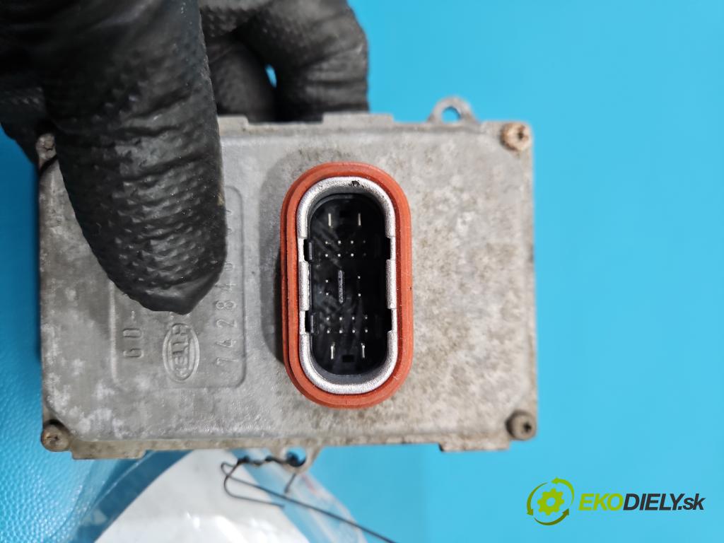 Mercedes ML W164 2005-2011 3.0 cdi 224hp automatic 165 kW 2987 cm3 5- střídač: xenon 5DF008704-02 (Riadiaca jednotka xenónu)