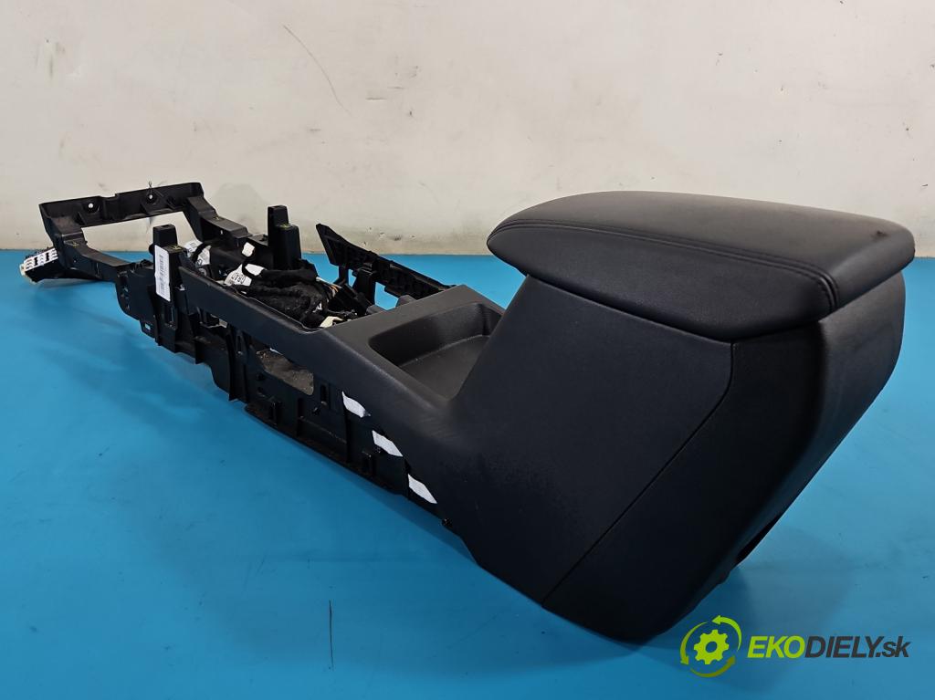 Ford Focus Mk4 2018- 1.5 TDCI 120 HP automatic 88 kW 1499 cm3 5- operadlo JX7B-A045M62-EW (Lakťová opierka)