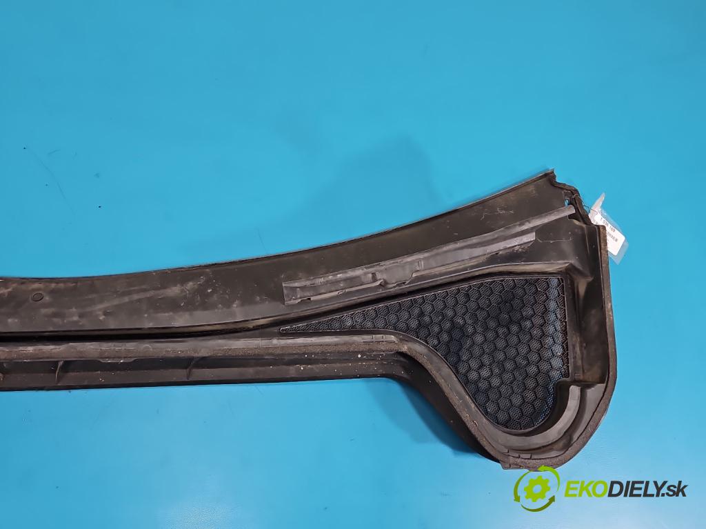 Ford Focus Mk4 2018- 1.5 TDCI 120 HP automatic 88 kW 1499 cm3 5- torpédo JX7B-A02222-AD (Torpédo (plast pod čelným sklom))