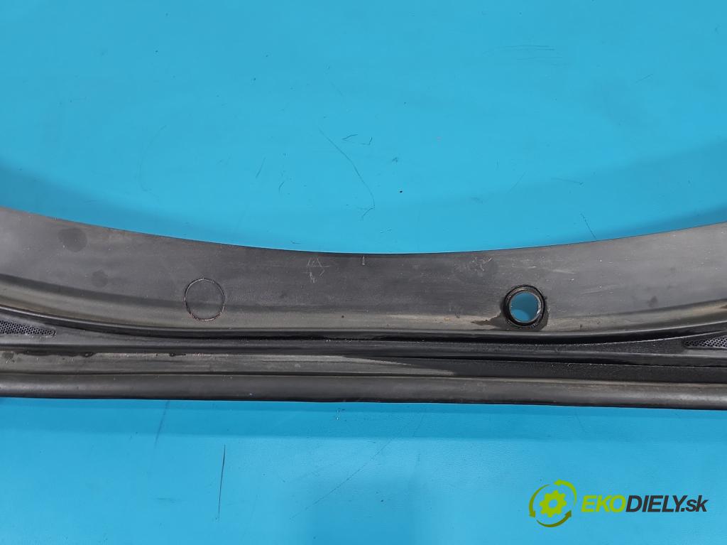 Ford Focus Mk4 2018- 1.5 TDCI 120 HP automatic 88 kW 1499 cm3 5- torpédo JX7B-A02222-AD (Torpédo (plast pod čelným sklom))