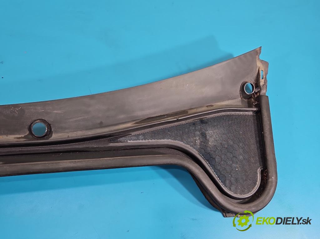 Ford Focus Mk4 2018- 1.5 TDCI 120 HP automatic 88 kW 1499 cm3 5- torpédo JX7B-A02222-AD (Torpédo (plast pod čelným sklom))