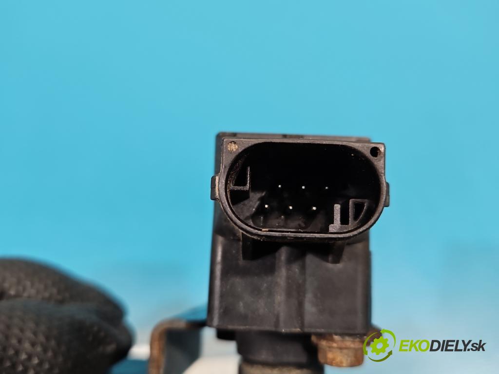 Mercedes ML W164 2005-2011 3.0 cdi 224hp automatic 165 kW 2987 cm3 5- snímač nastavenia xenon A0105427717 (Snímač)