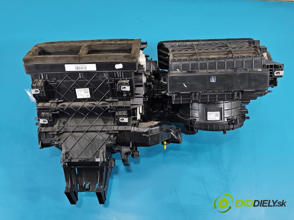 Ford Focus Mk4 2018- 1.5 TDCI 120 hp automatic 88 kW 1499 cm3 5- radiátor GS7H-19E616-CA (Radiátor topení)