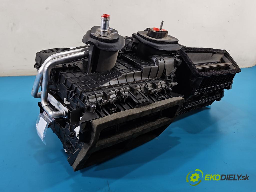 Ford Focus Mk4 2018- 1.5 TDCI 120 hp automatic 88 kW 1499 cm3 5- radiátor GS7H-19E616-CA (Radiátor topení)