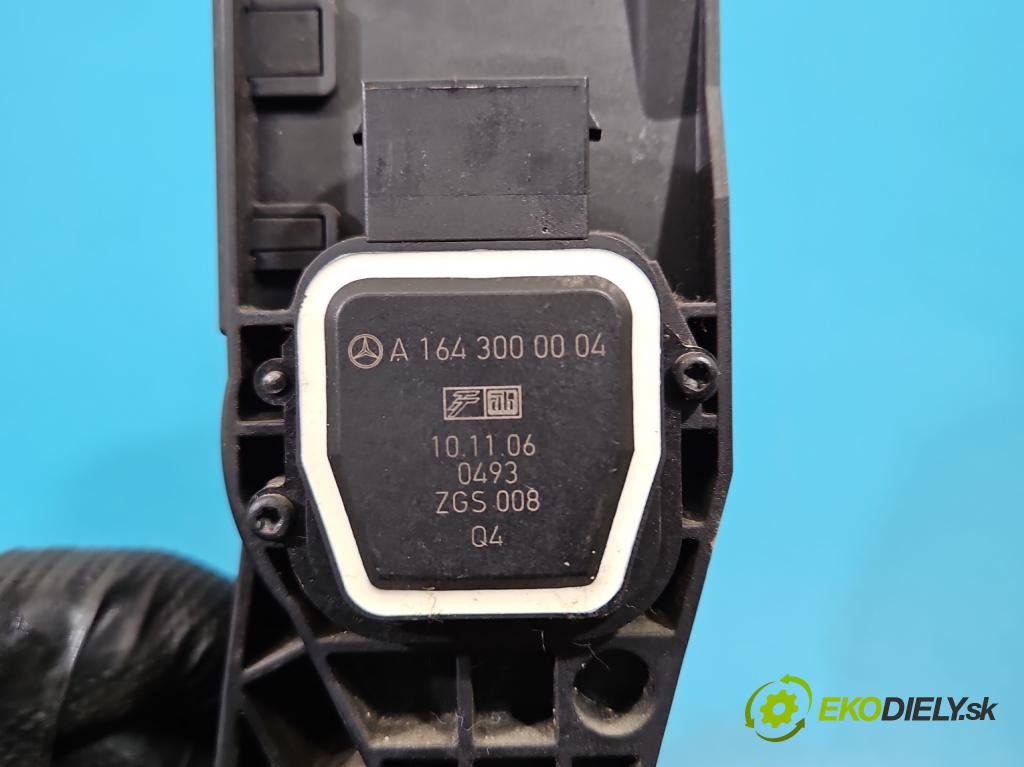 Mercedes ML W164 2005-2011 3.0 cdi 224hp automatic 165 kW 2987 cm3 5- pedal plyn potenciometr: A1643000004