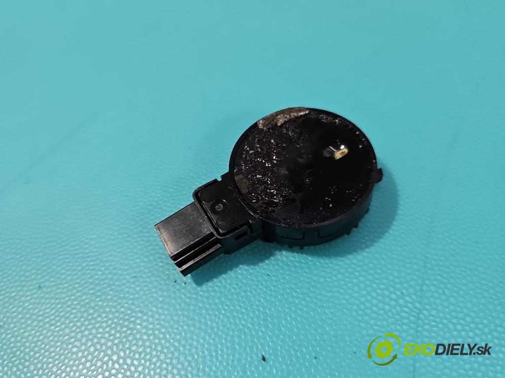 Ford Focus Mk4 2018- 1.5 TDCI 120 HP automatic 88 kW 1499 cm3 5- snímač déšť: G3GT-17D547 (Snímač dažďa)