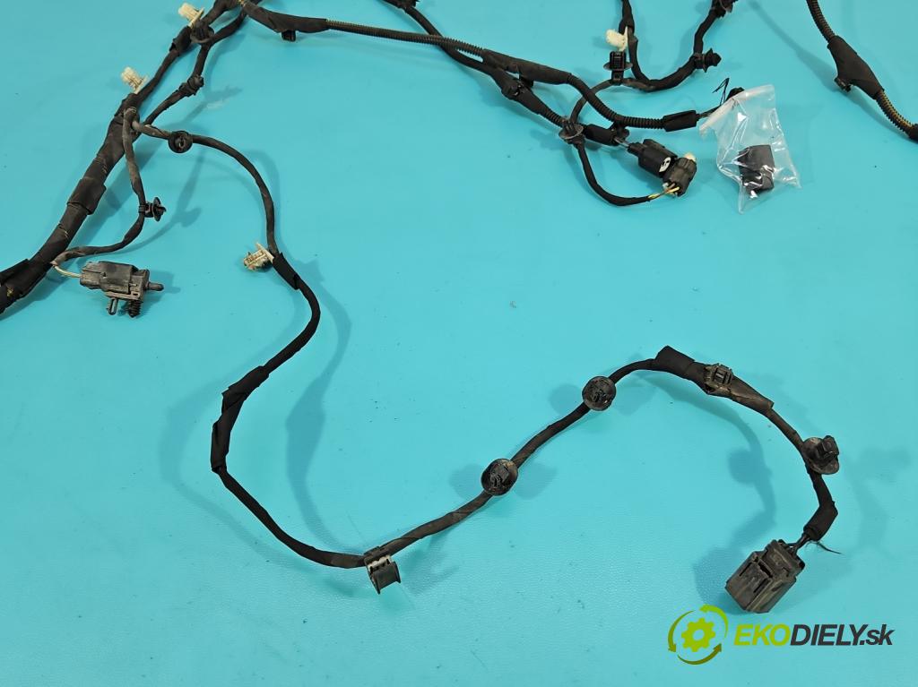 Ford Focus Mk4 2018- 1.5 TDCI 120 hp automatic 88 kW 1499 cm3 5- Balíček: JX6T-14B446-GEAE