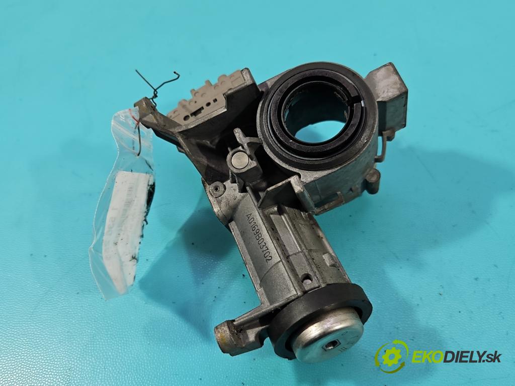 Ford Focus Mk1 1998-2004 1.6 16V 101 HP manual 74 kW 1596 cm3 5- Spínačka  (Spínacia skrinka)