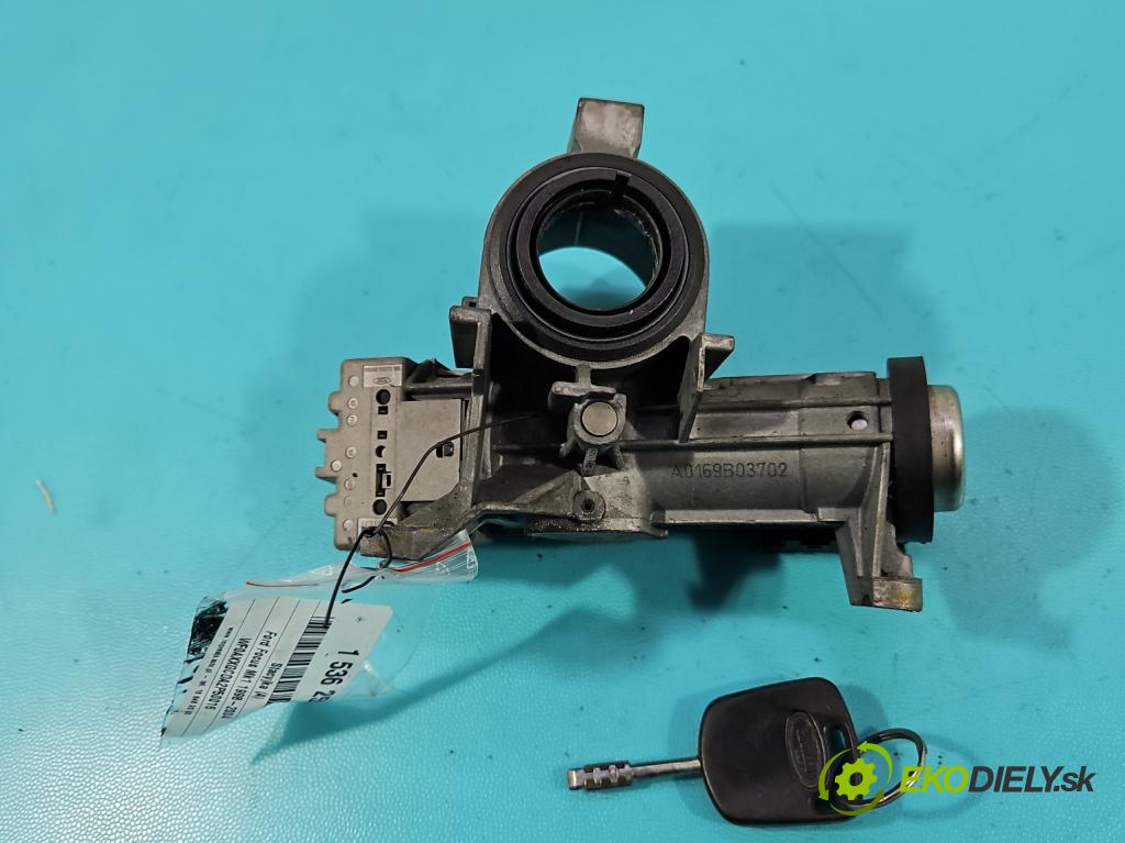 Ford Focus Mk1 1998-2004 1.6 16V 101 HP manual 74 kW 1596 cm3 5- Spínačka  (Spínacia skrinka)