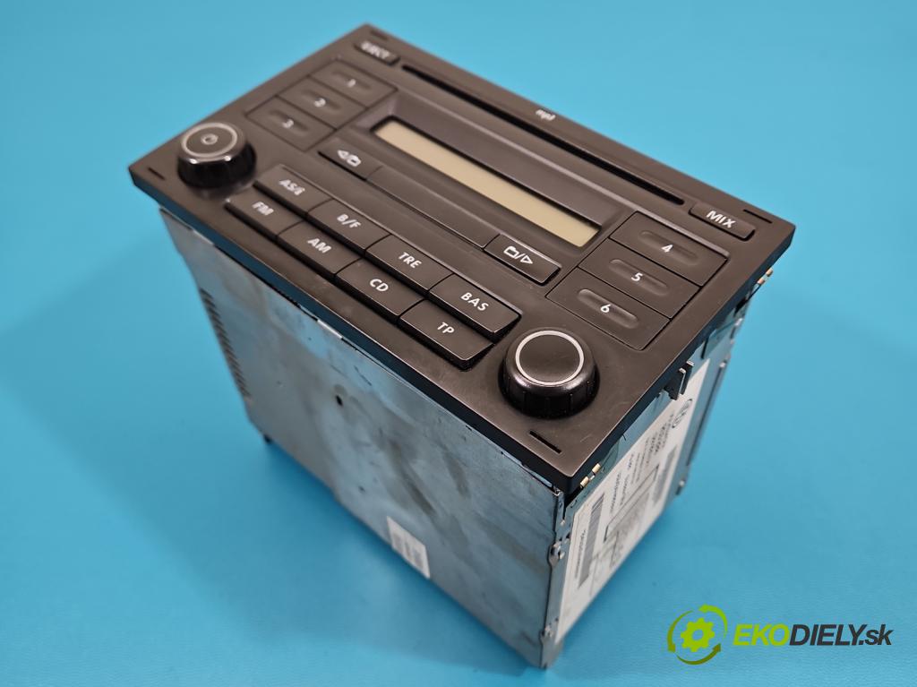Vw Fox 1.2b 54 HP manual 40 kW 1198 cm3 3- Radio originál 5Z0035152E