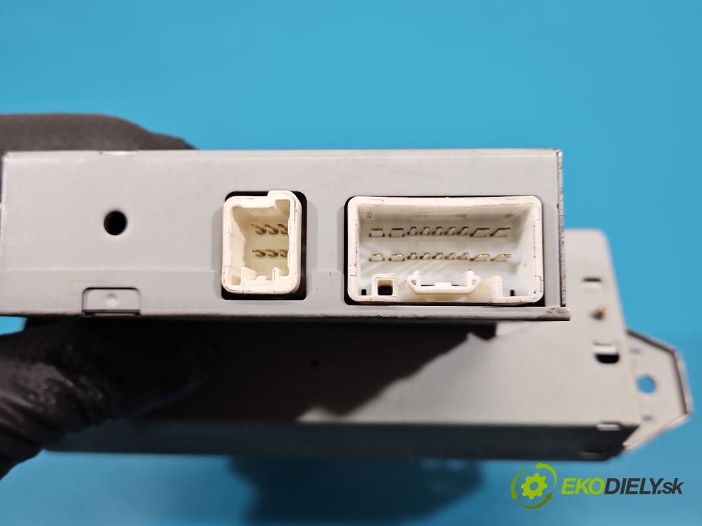 Toyota Avensis II T25 2003-2008 2.0 d4d 116 HP manual 85 kW 1995 cm3 4- Zobrazit: 86110-05020 (Prístrojová doska)