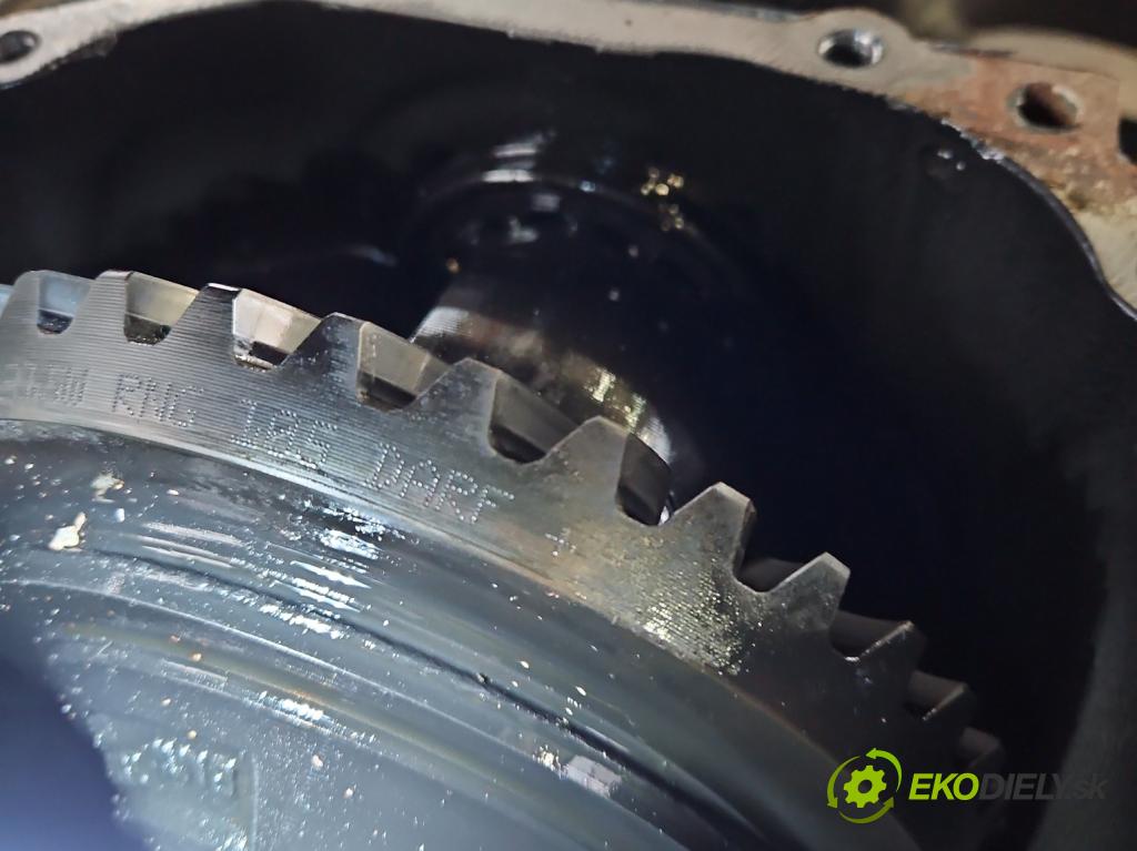 Bmw X5 F15 2013-2018 3.0d 258 HP automatic 190 kW 2993 cm3 5- Most: zadní: